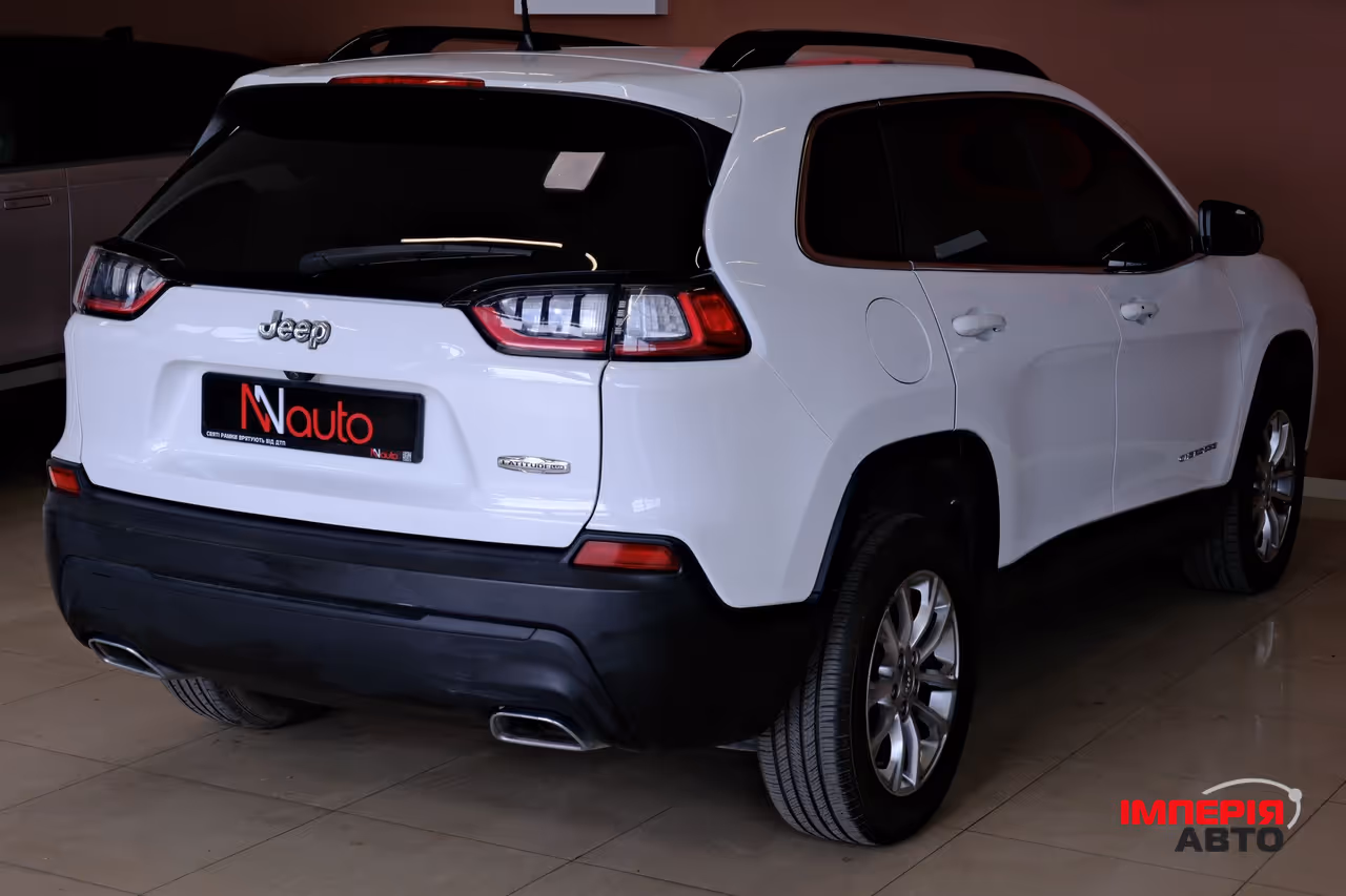 Jeep Cherokee - фото 5