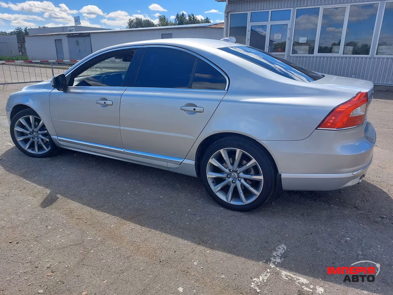 Volvo S80 - фото 23