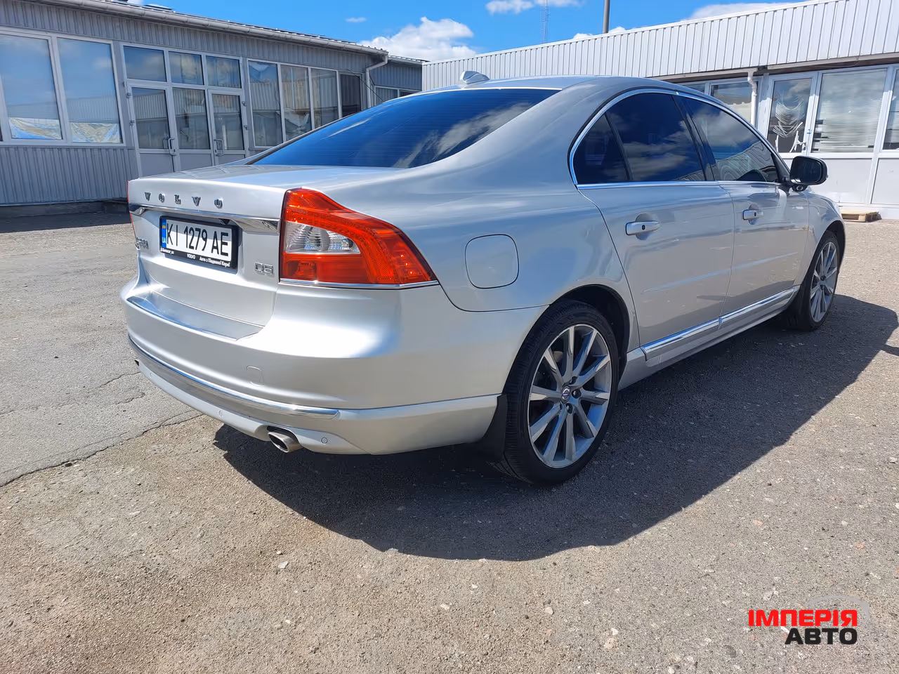 Volvo S80 - фото 7