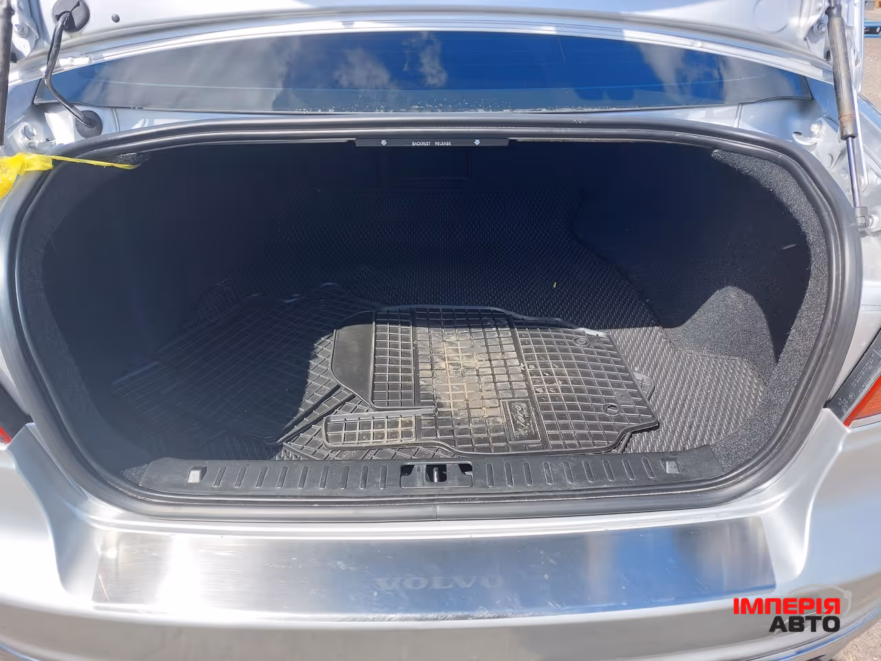 Volvo S80 - фото 8