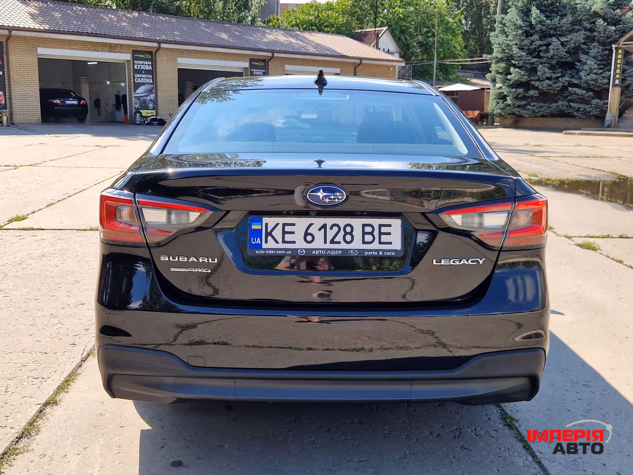 Subaru Legacy - фото 5
