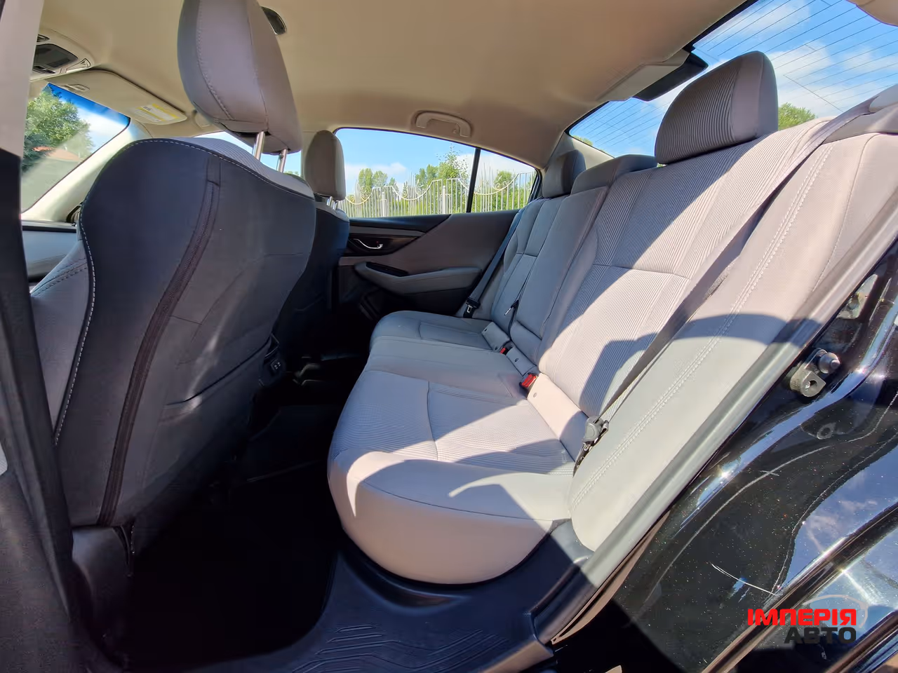 Subaru Legacy - фото 27