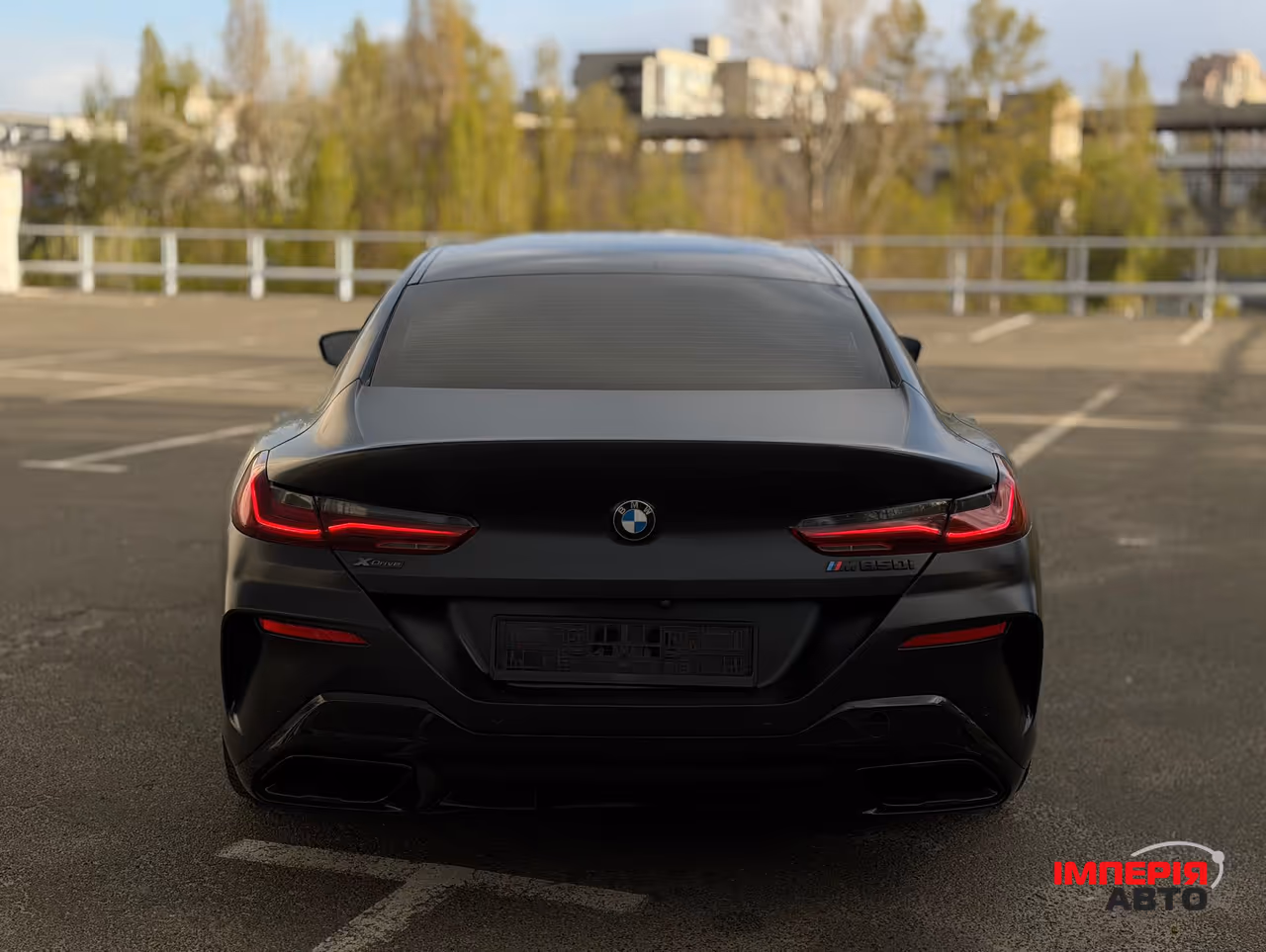 BMW 8 серії - фото 6