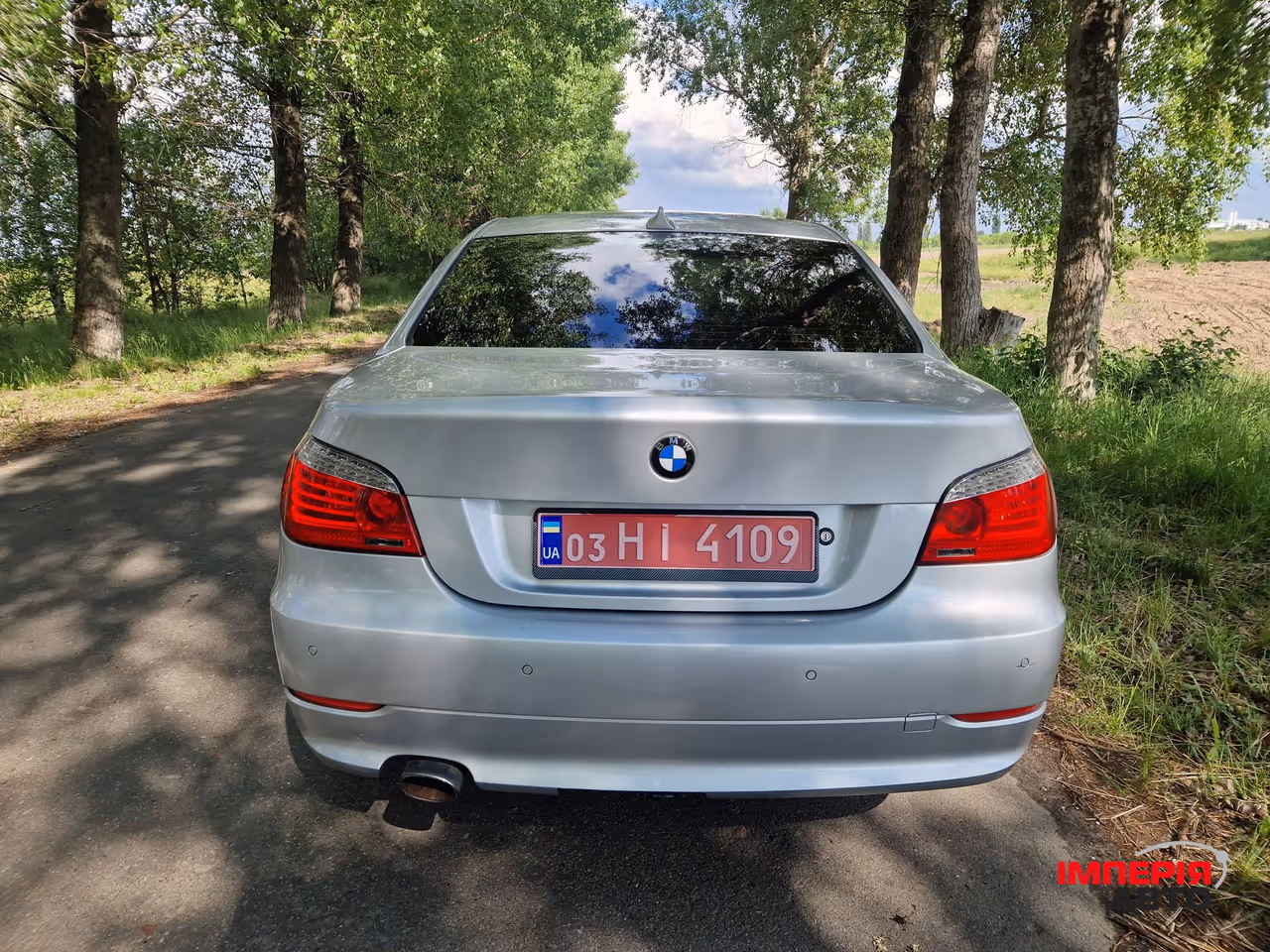BMW 5 серії - фото 10
