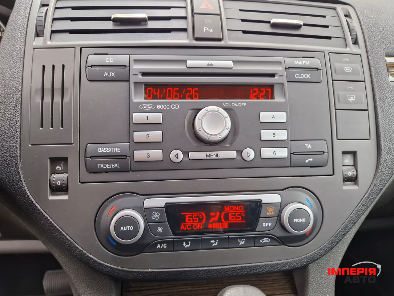 Ford C-MAX - фото 28