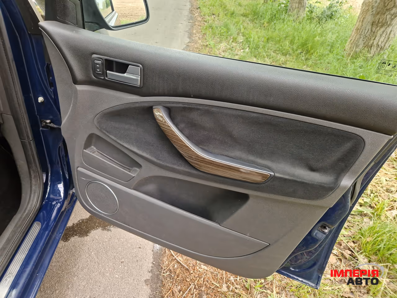Ford C-MAX - фото 25