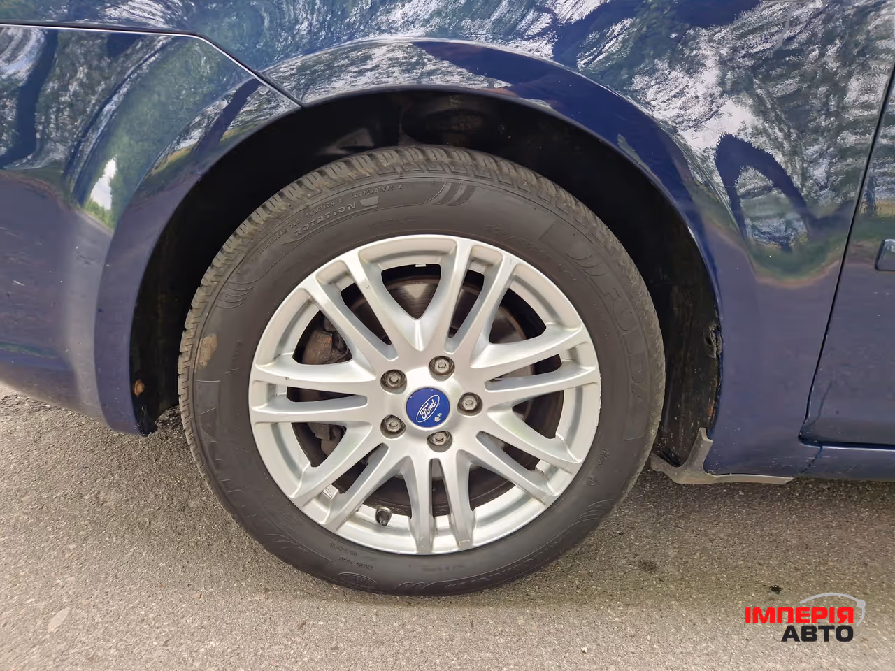 Ford C-MAX - фото 12