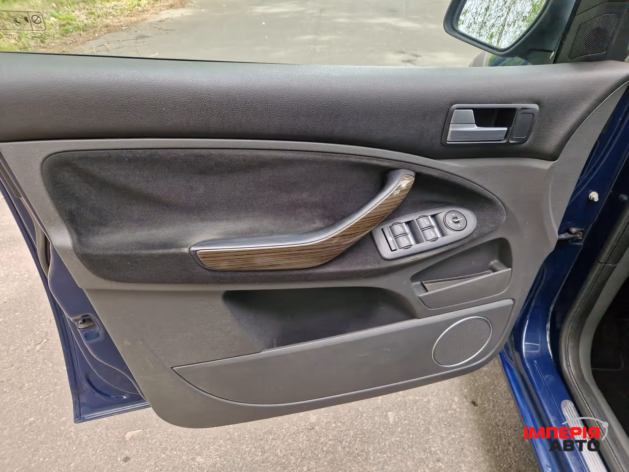 Ford C-MAX - фото 14