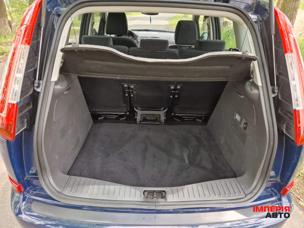 Ford C-MAX - фото 20
