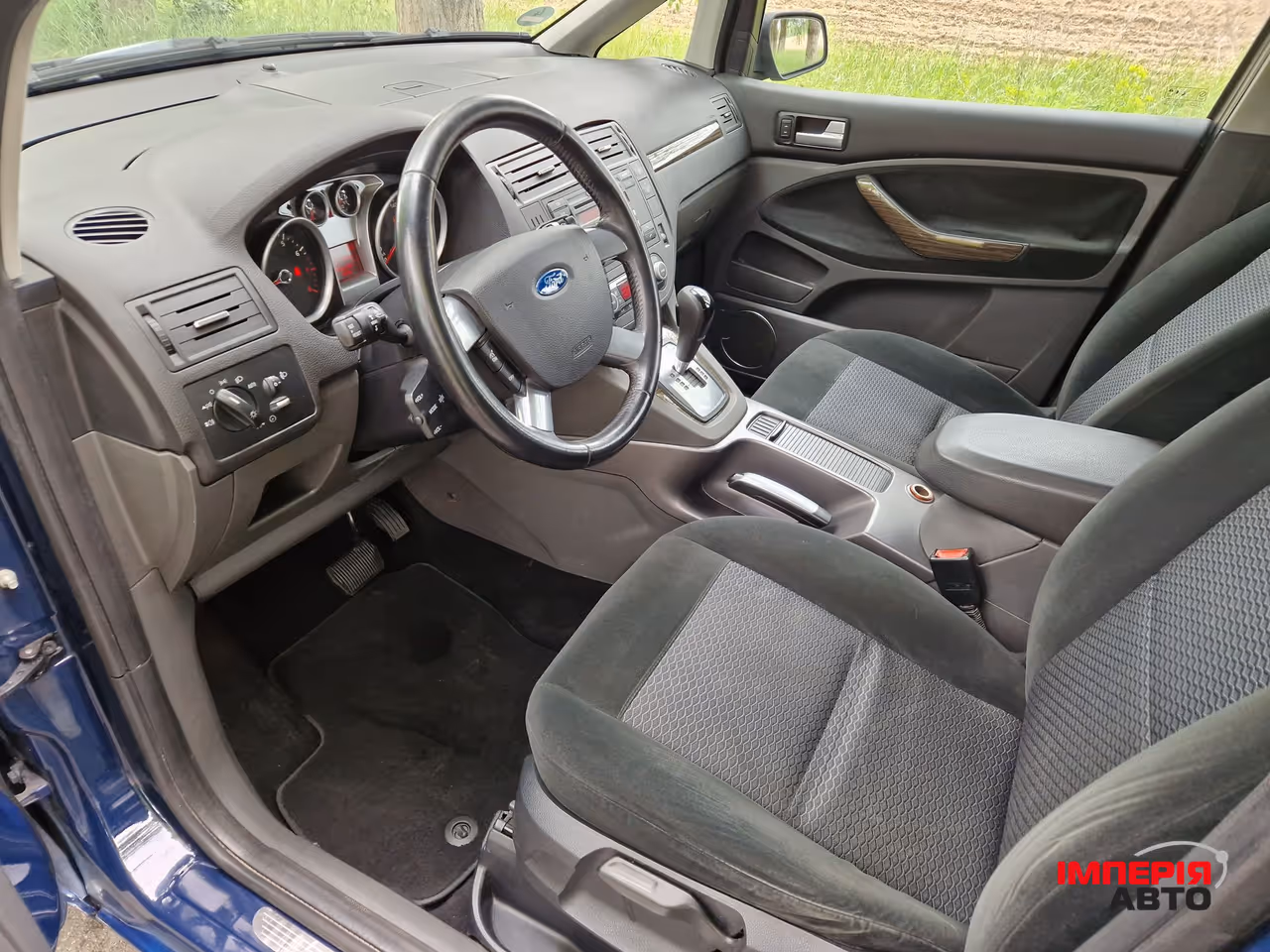 Ford C-MAX - фото 15