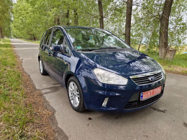 Ford C-MAX - фото 4