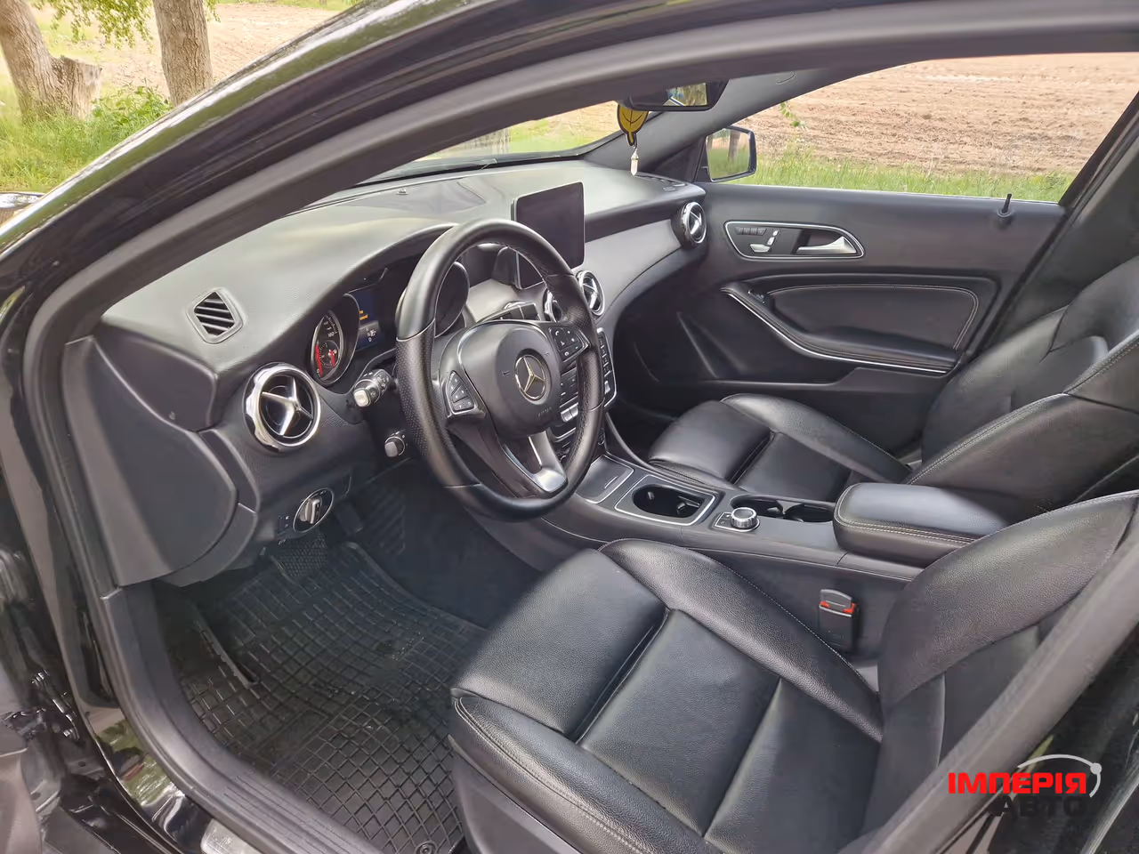 Mercedes-Benz GLA - фото 28