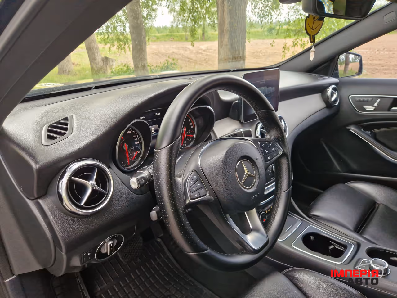 Mercedes-Benz GLA - фото 29