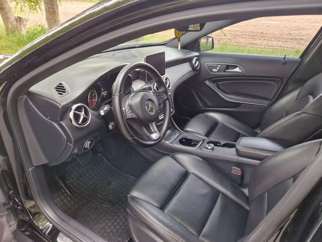 Mercedes-Benz GLA - фото 5