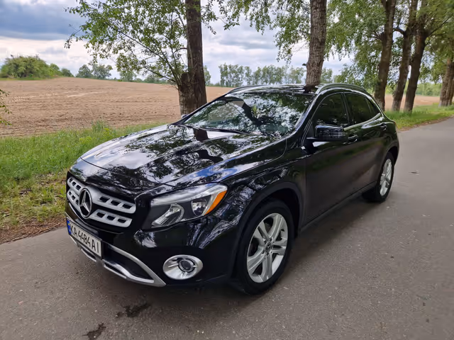 Mercedes-Benz GLA - фото 2