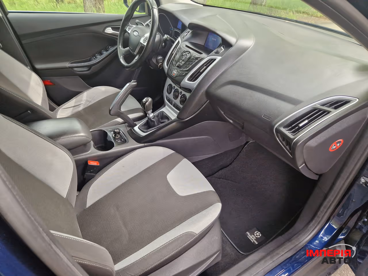 Ford Focus - фото 21