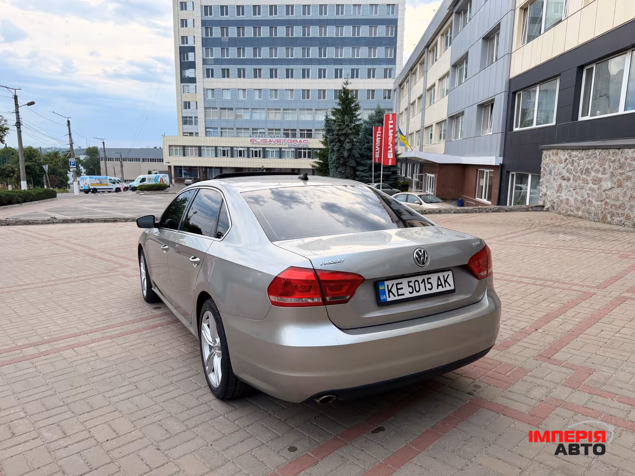 Volkswagen Passat USA/NMS - фото 6