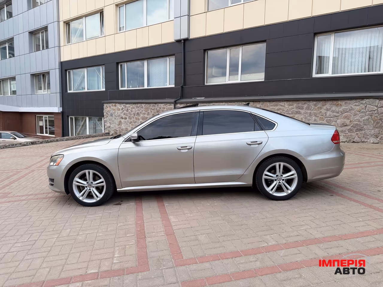 Volkswagen Passat USA/NMS - фото 7