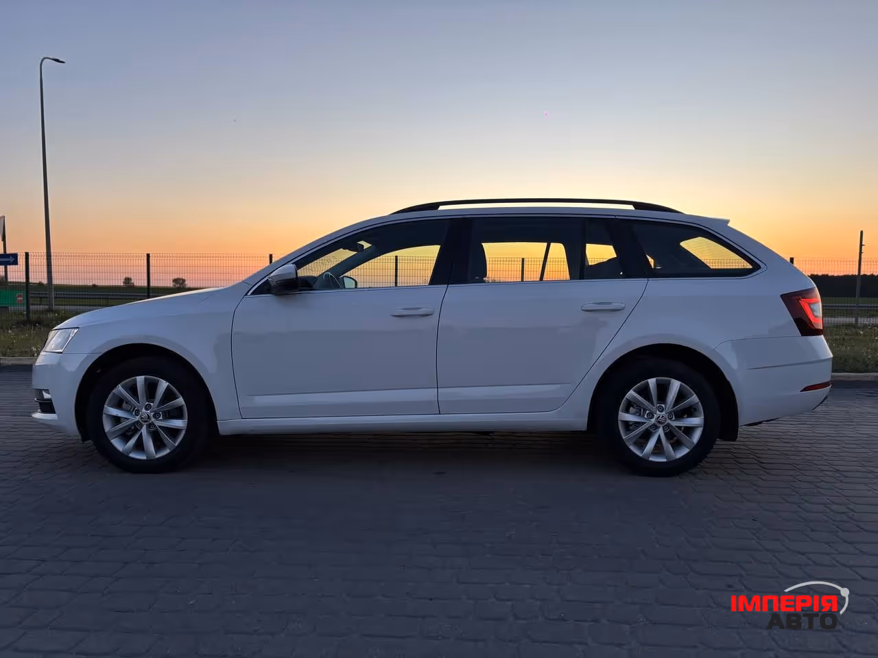 Skoda Octavia - фото 1