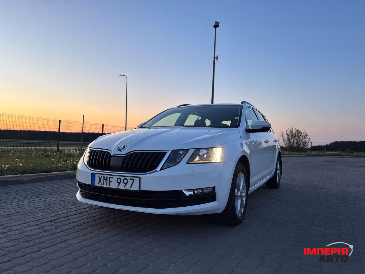 Skoda Octavia - фото 2