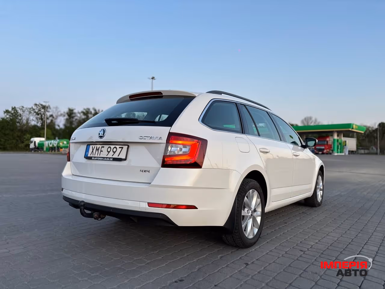 Skoda Octavia - фото 7