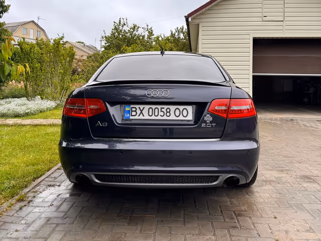 Audi A6 - фото 3