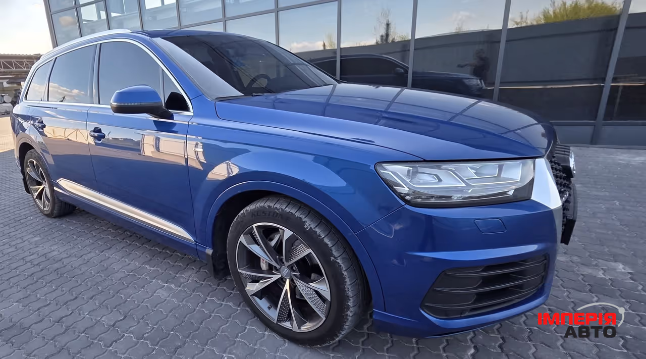 Audi Q7 - фото 2