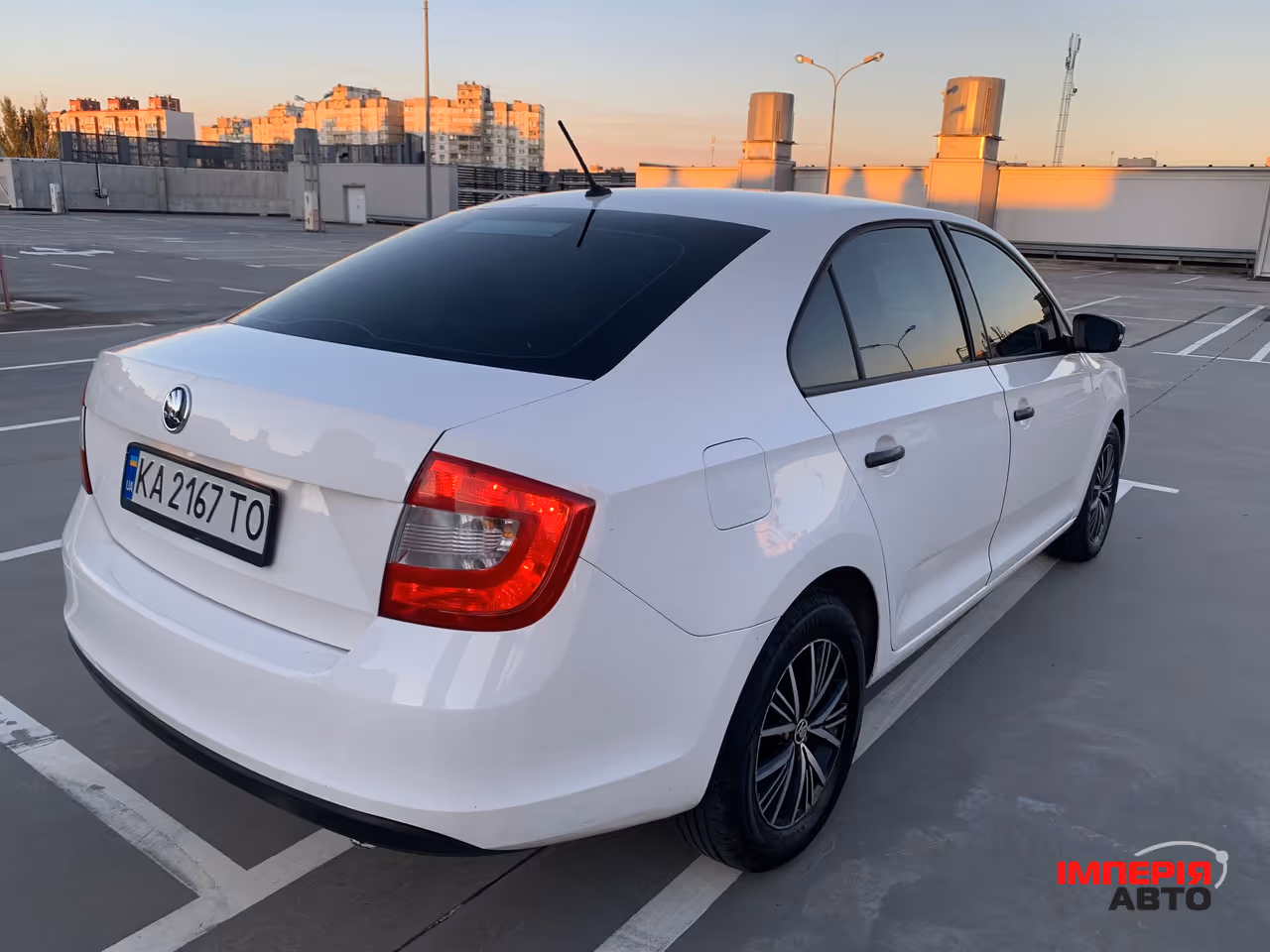 Skoda Rapid - фото 5