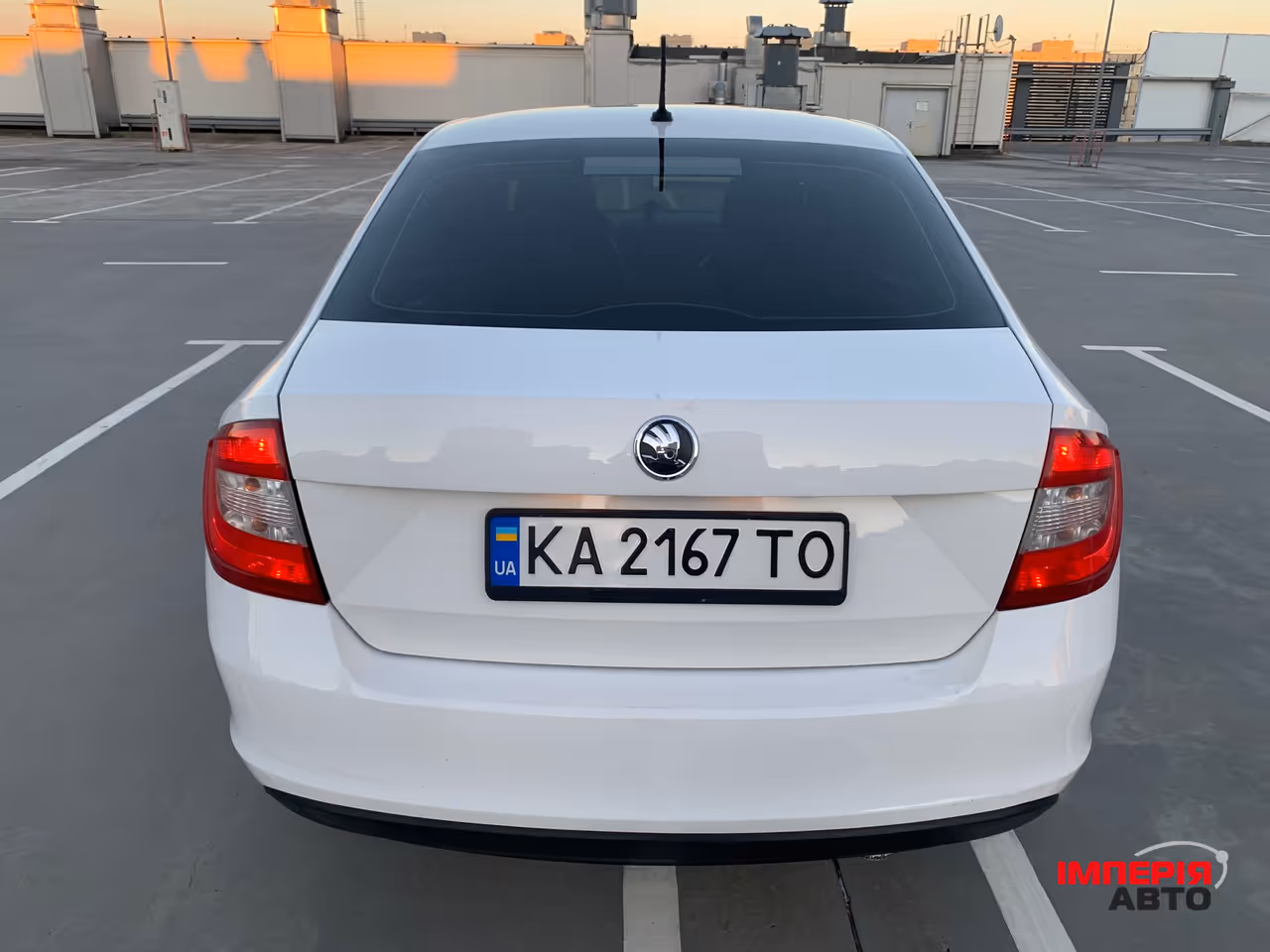 Skoda Rapid - фото 6