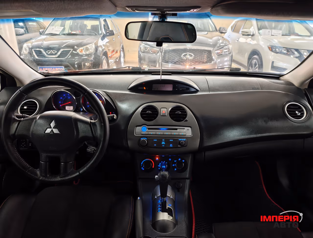 Mitsubishi Eclipse - фото 9