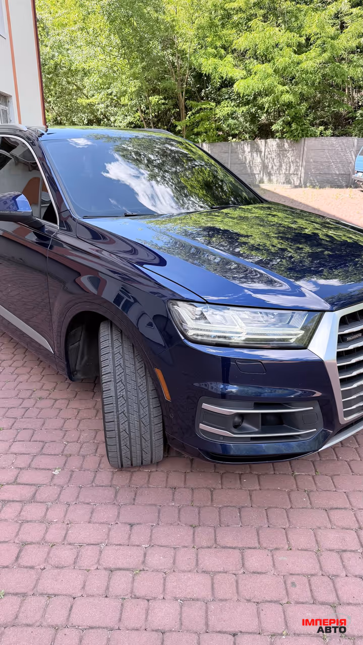 Audi Q7 - фото 60