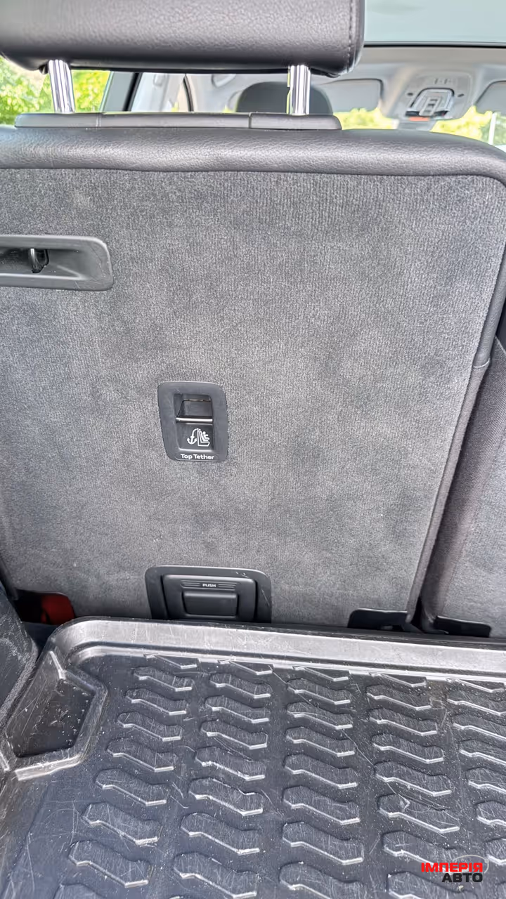Audi Q7 - фото 32