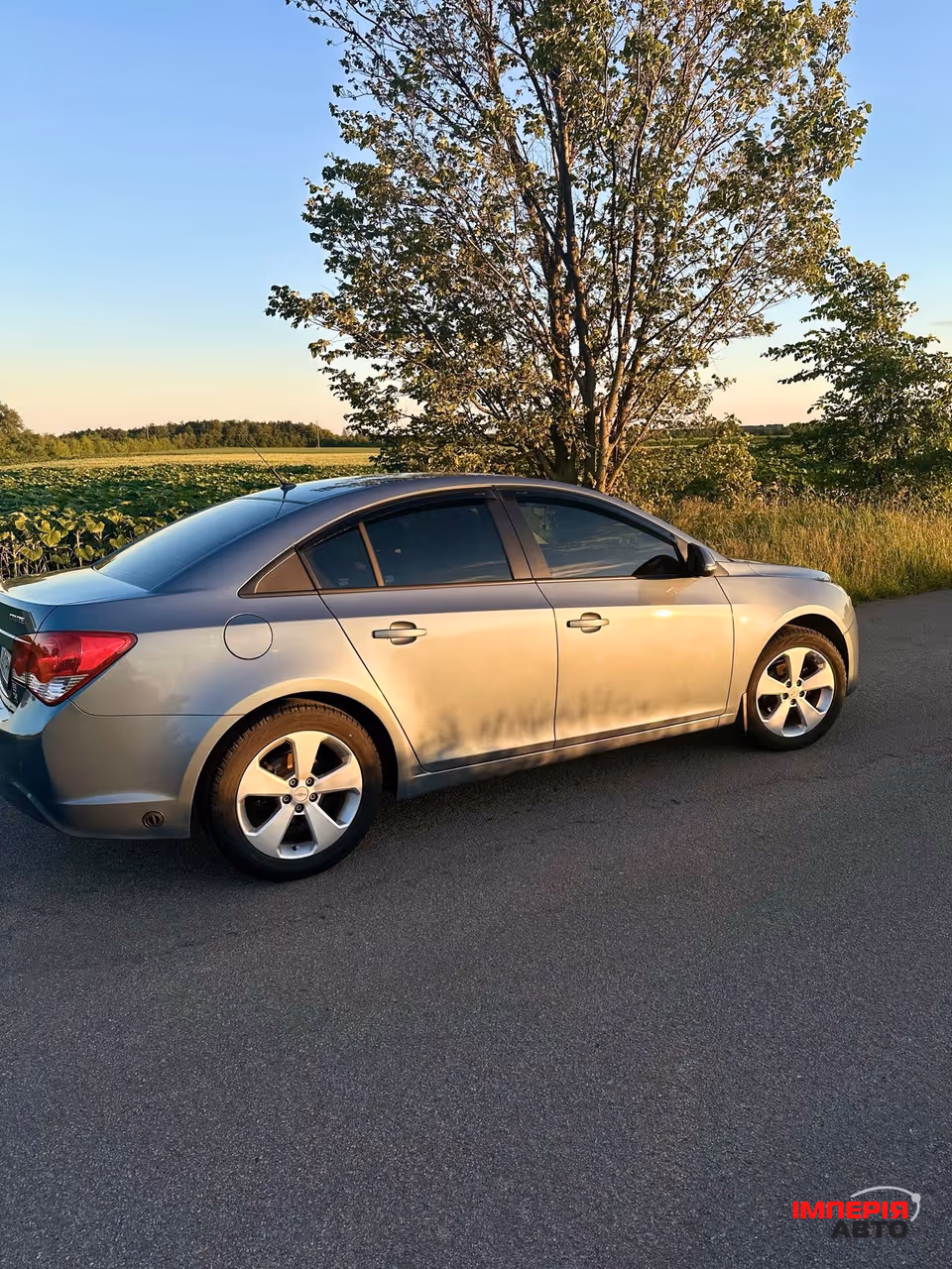 Chevrolet Cruze - фото 5