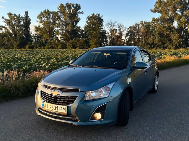 Chevrolet Cruze - фото 2