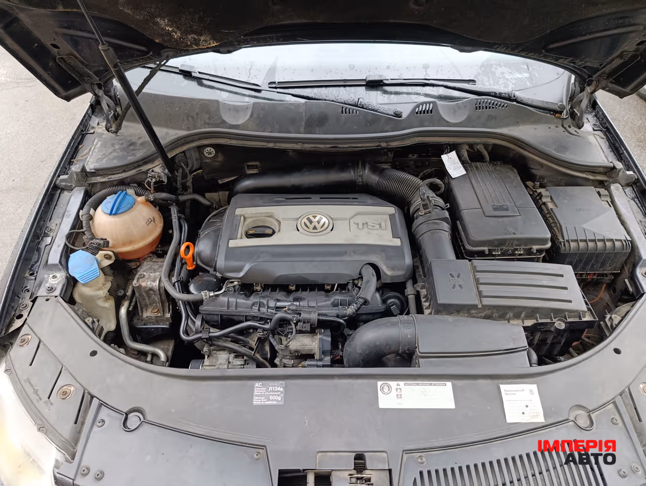 Volkswagen Passat CC - фото 10