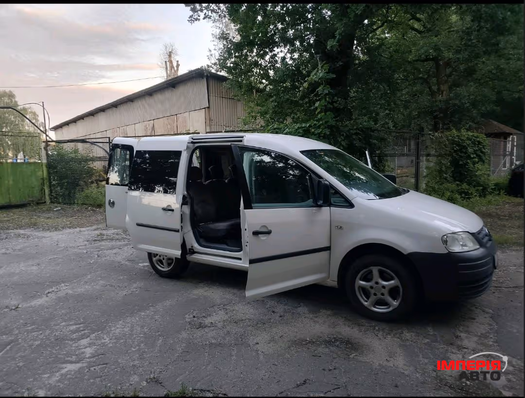 Volkswagen Caddy - фото 3
