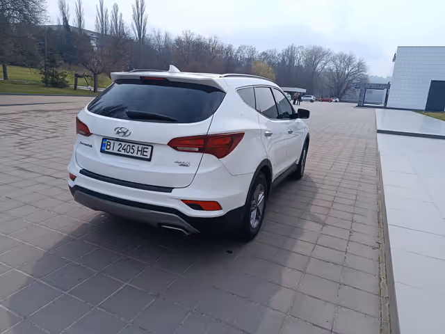 Hyundai Santa Fe - фото 4