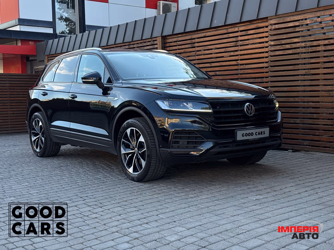 Volkswagen Touareg - фото 9