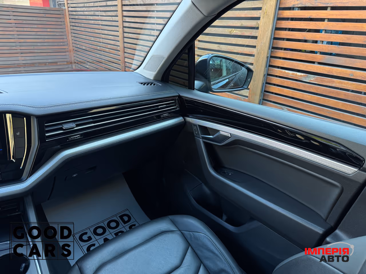 Volkswagen Touareg - фото 46