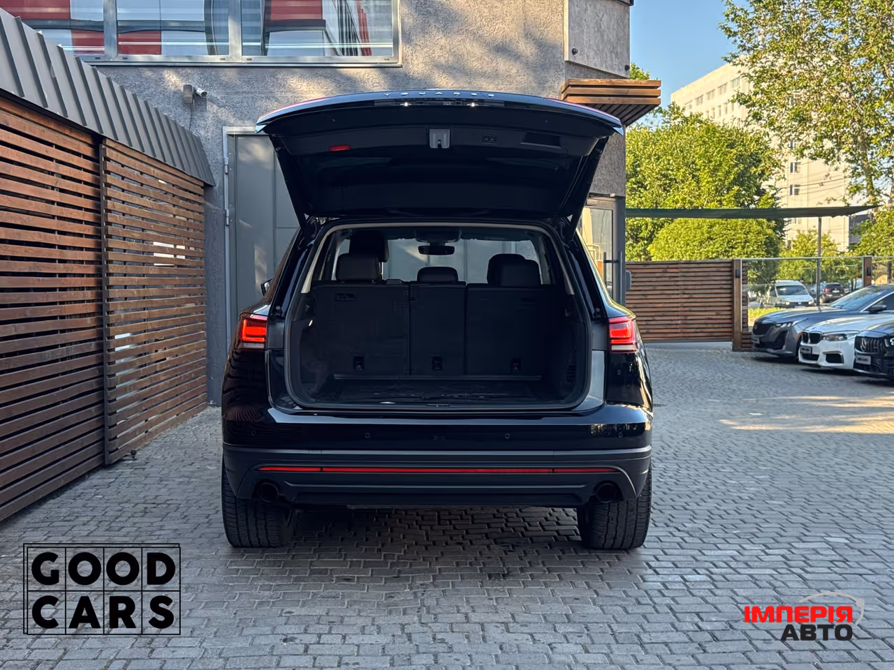 Volkswagen Touareg - фото 19