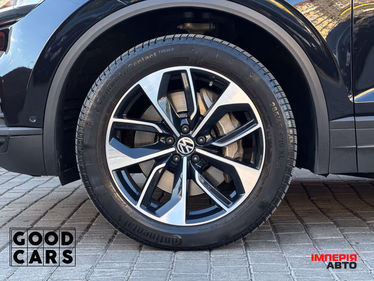 Volkswagen Touareg - фото 13