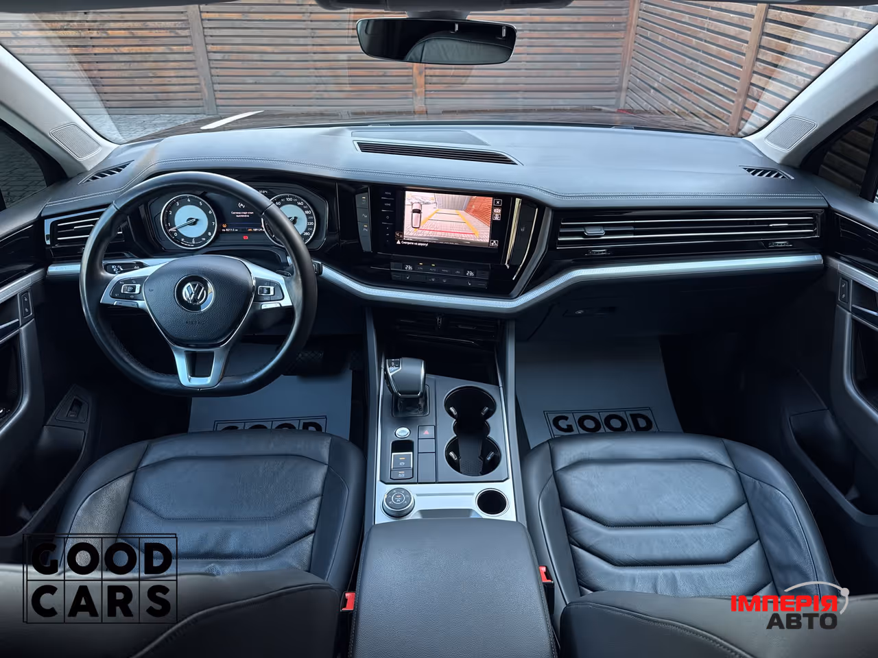 Volkswagen Touareg - фото 38