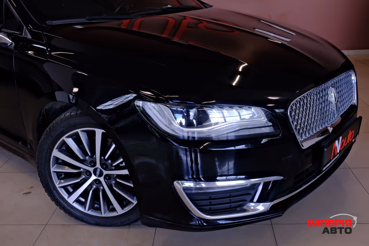 Lincoln MKZ - фото 3