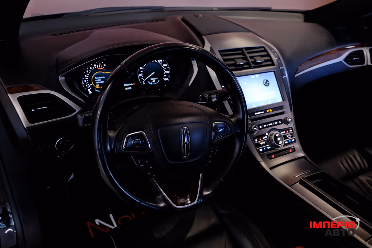 Lincoln MKZ - фото 7
