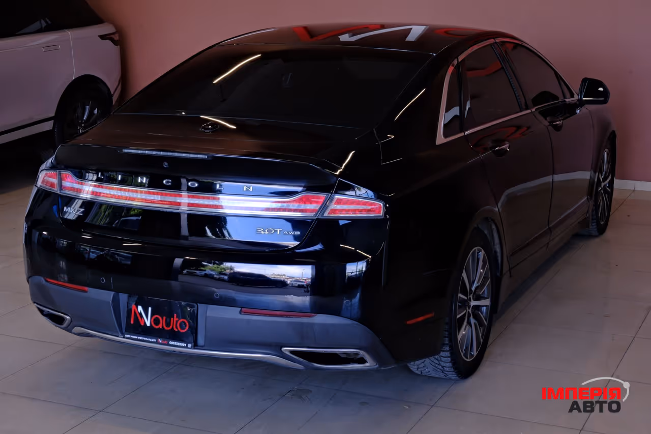 Lincoln MKZ - фото 5