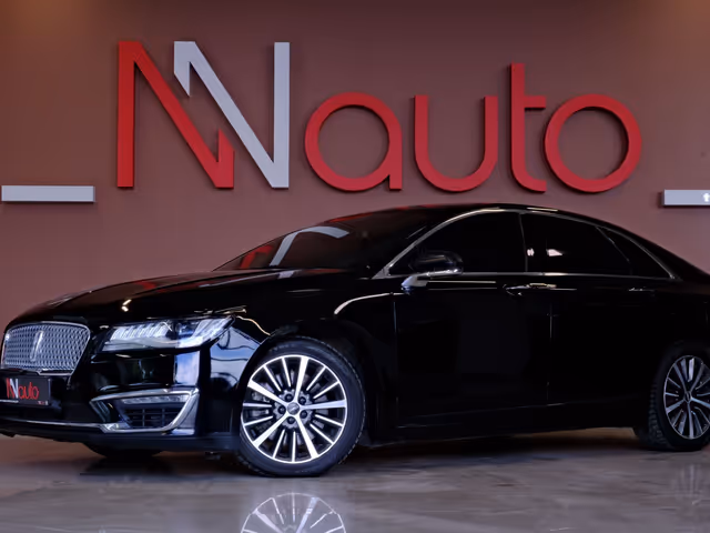 Lincoln MKZ - фото 1