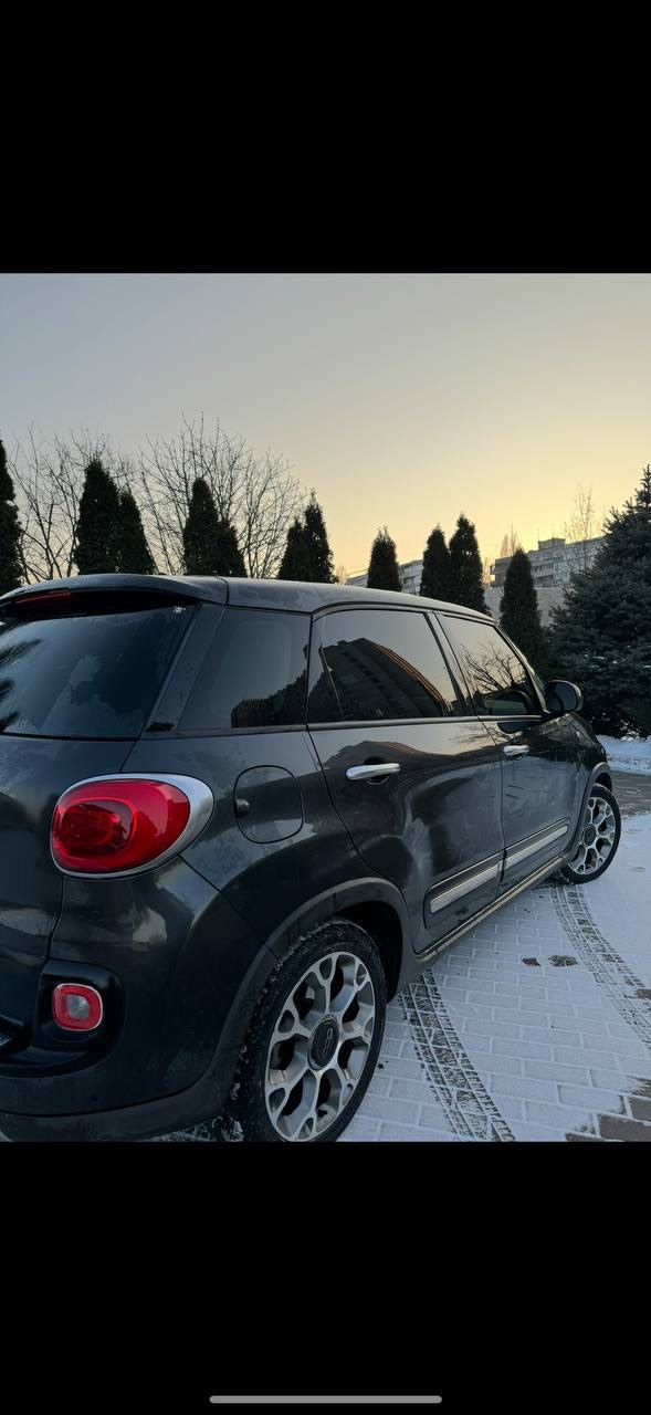 Fiat 500L - фото 6