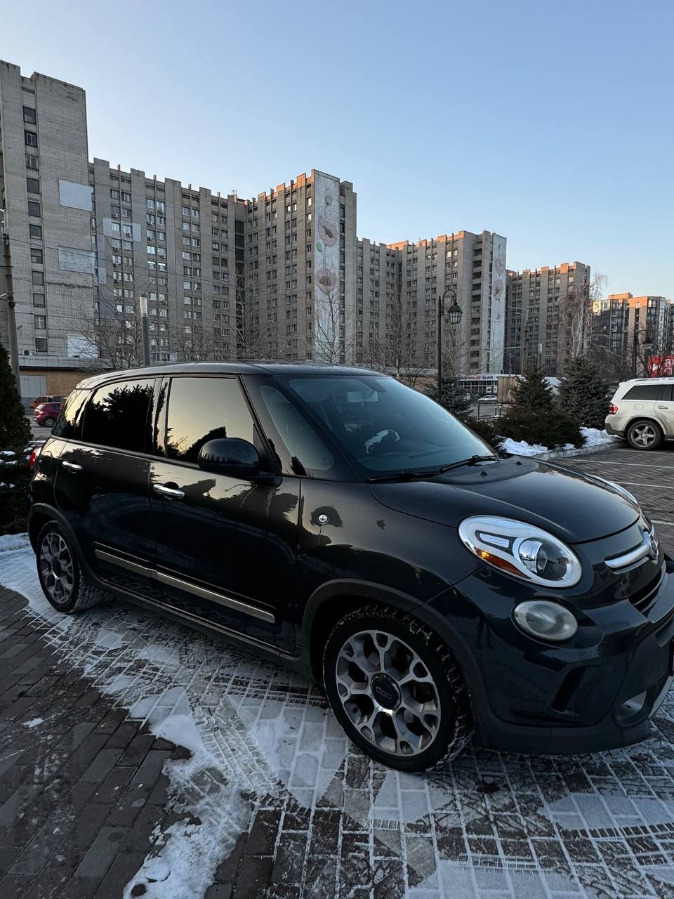 Fiat 500L - фото 10