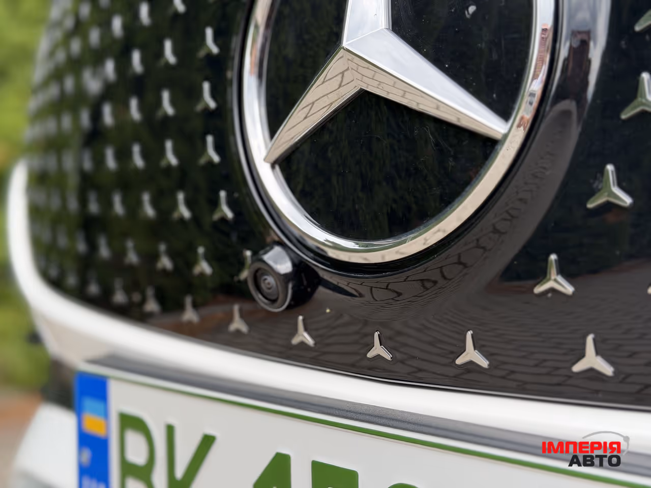 Mercedes-Benz EQB - фото 8