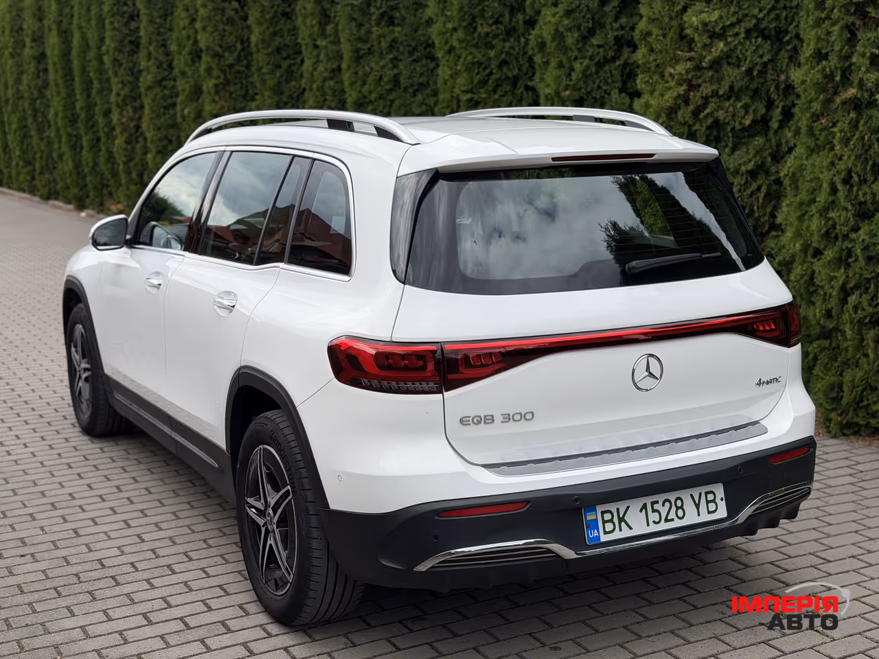 Mercedes-Benz EQB - фото 15